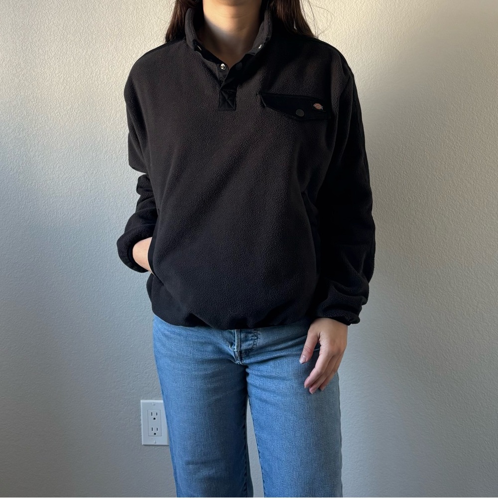 Dickies black fleece pullover
